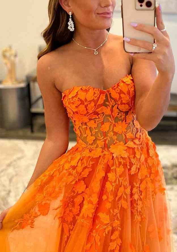 A-line Sweetheart Strapless Tulle Prom Dress With Appliqued for Long/Floor-Length Look-27dress