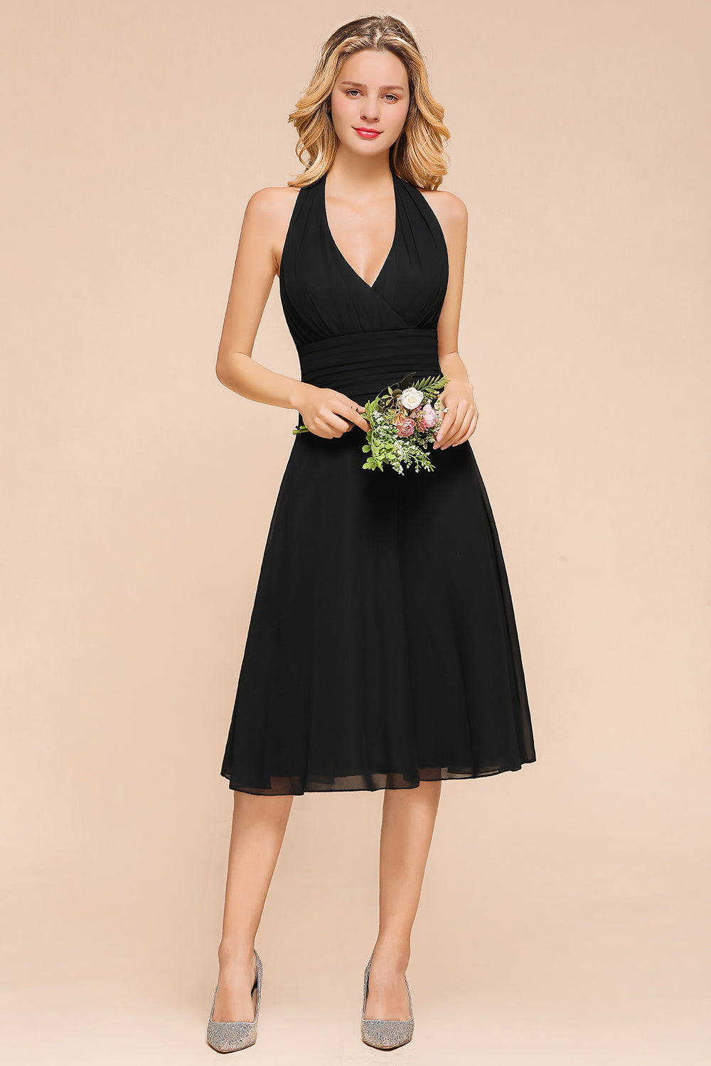 Affordable Halter V-Neck Black Short Bridesmaid Dresses Online-27dress
