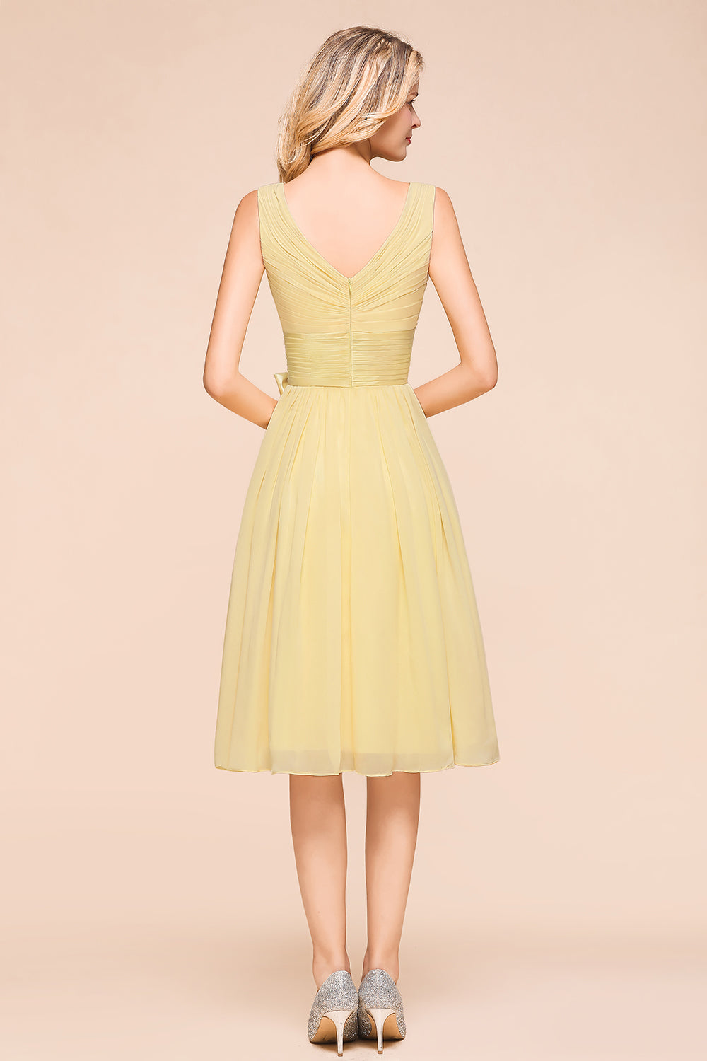 Affordable V-Neck Daffodil Chiffon Short Bridesmaid Dress with Ruffle-27dress