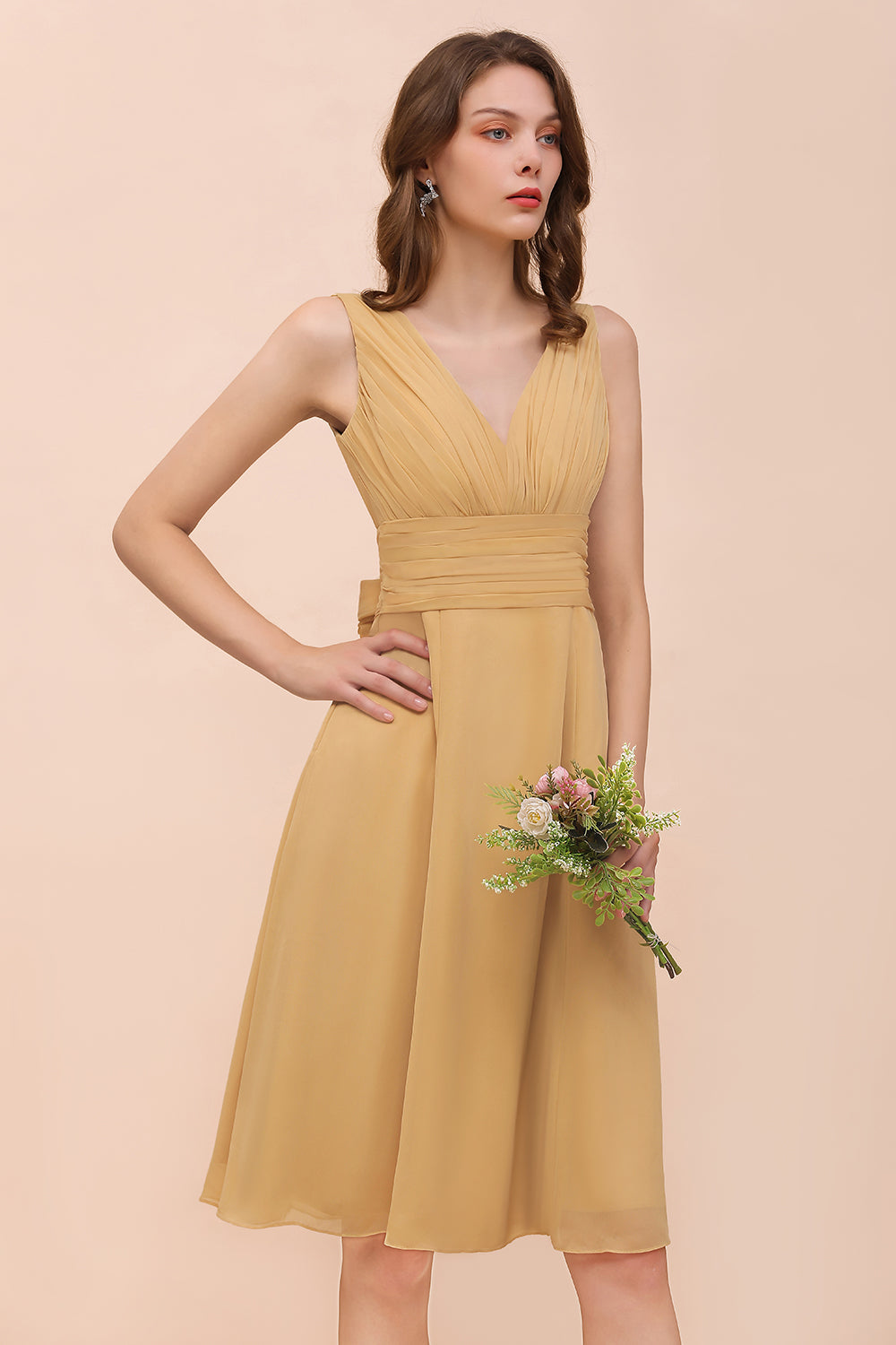 Gold V-Neck Ruffle Short Bridesmaid Dress with Bow