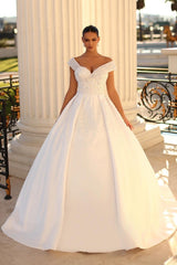 Ball Gown Wedding Dress Satin Off-the-Shoulder-27dress