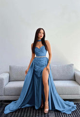 Black Halter Strapless Sweetheart  Sleeveless Mermaid Split Prom Dress With Gloves
