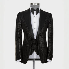 Jacquard Peaked Lapel Three Pieces Black Wedding Suits