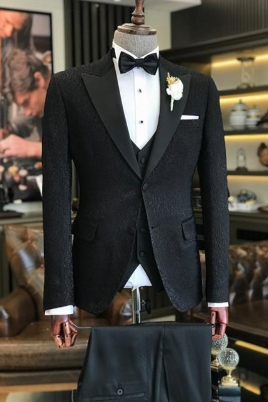 Peaked Lapel Three Pieces Jacquard Black Wedding Suits
