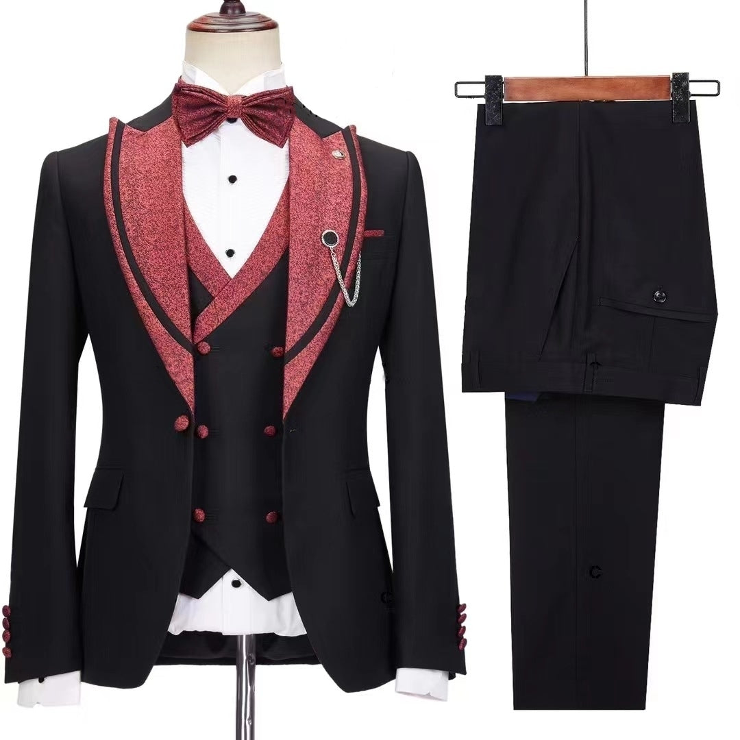 Peaked Lapel Three Pieces Black Prom Suits