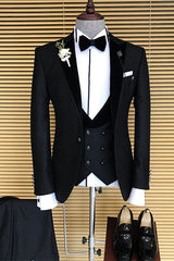 Peaked Lapel Three Pieces Slim Fit Black Wedding Suits