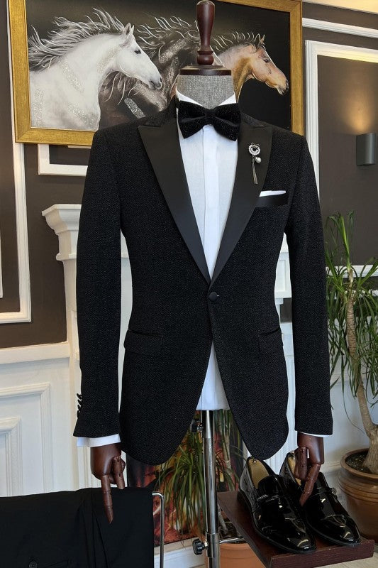 Black Peaked Lapel Two Pieces Men Suits For Wedding