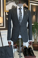 Striped Peaked Lapel Black Business Suits For Men