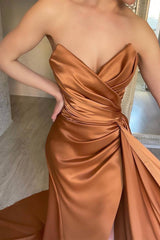 Brown Sweetheart Strapless Mermaid Prom Dress Split Sleeveless With Ruffles
