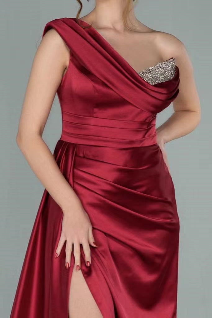 Burgundy Gorgeous One Shoulder Split Prom Dress With Sequins