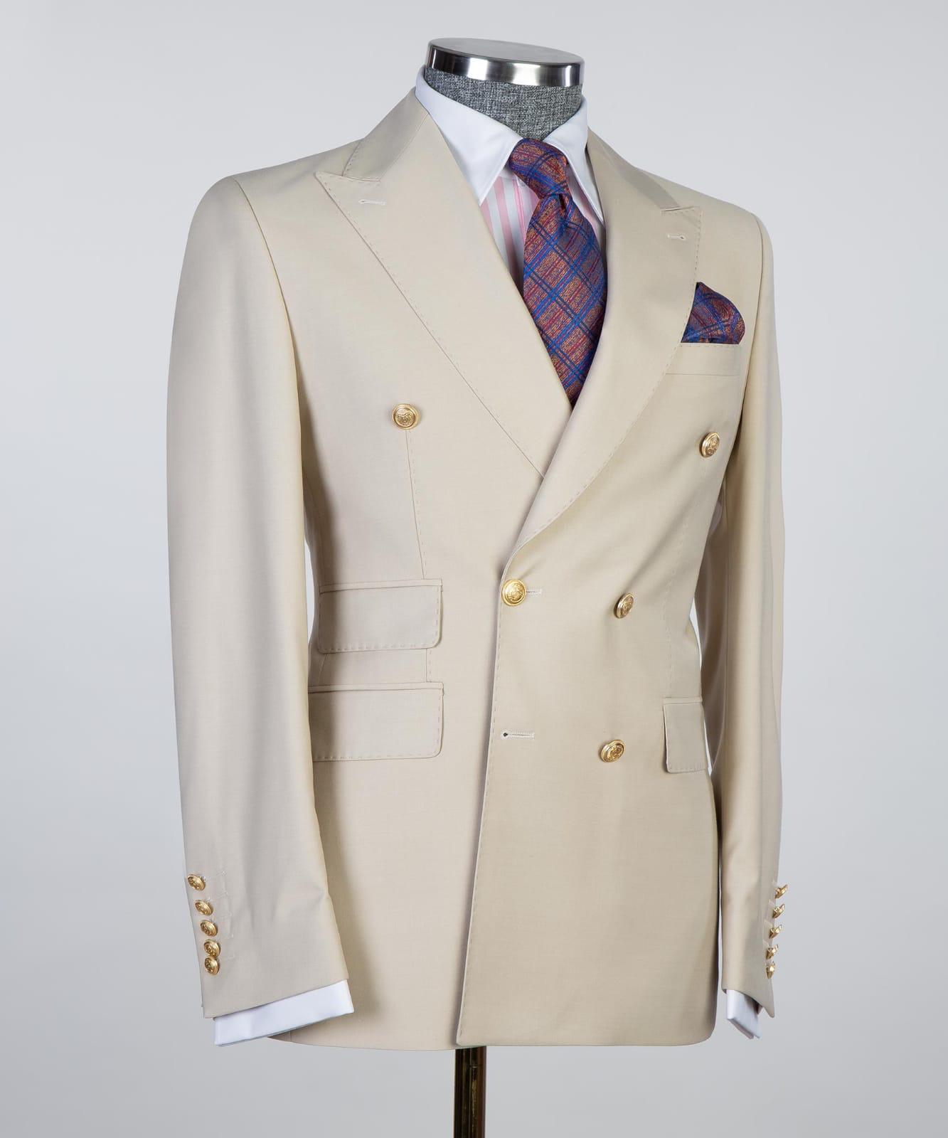 Champagne Modern Double Breasted Peaked Lapel Men Business Suits