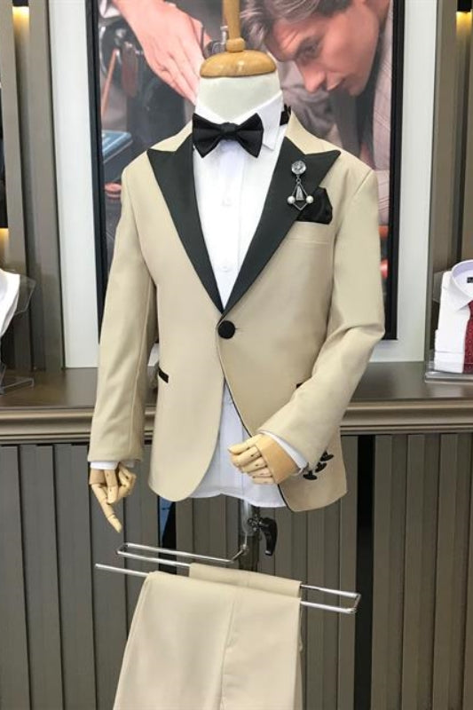 Champagne Peaked Lapel Two Pieces Fancy Prom Suits