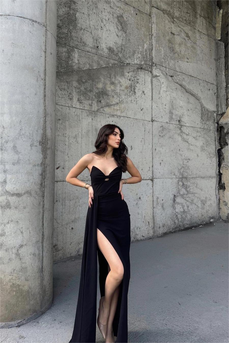 Charming Black Strapless Sleeveless High Waist Pleated Prom Dress With Split