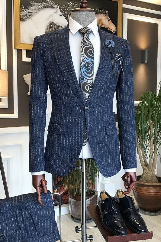 Charming Peaked Lapel Striped Navy Blue Business Suits For Men