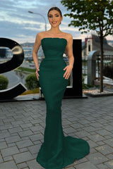 Charming Sleeveless Mermaid Sequins White Prom Dress Belts With Strapless