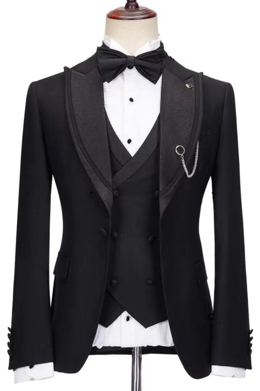 Chic Peaked Lapel Three Pieces Black Wedding Suits