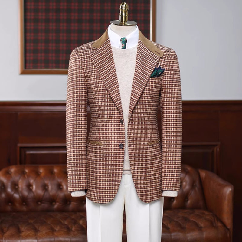 Chic Plaid Notched Lapel Brown Prom Suits For Men