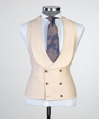 Chic Champagne Peaked Lapel Three Pieces Best Fitted Men Suits