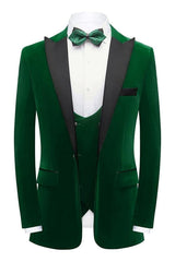 Chic Deep Green Three Pieces Velvet Men Suits For Prom