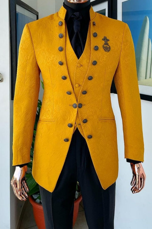 Chic Jacquard Three Pieces Gold Prom Suits For Men