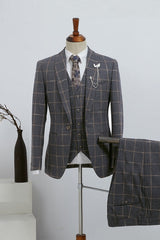 Chic Gray Shawl Lapel Three Pieces Plaid Suits For Prom
