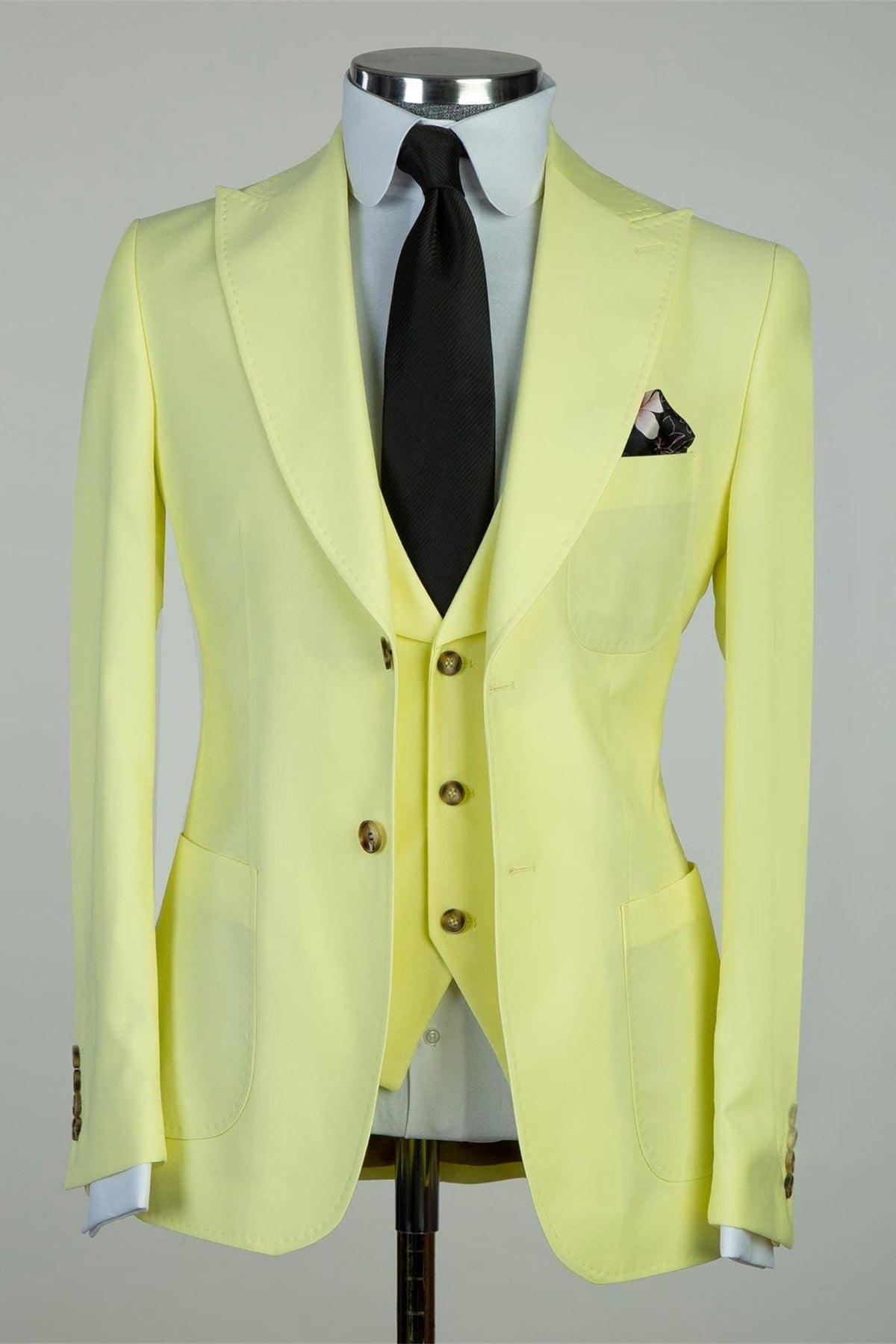 Chic Light Peaked Lapel Three Pieces Men Yellow Business Suits