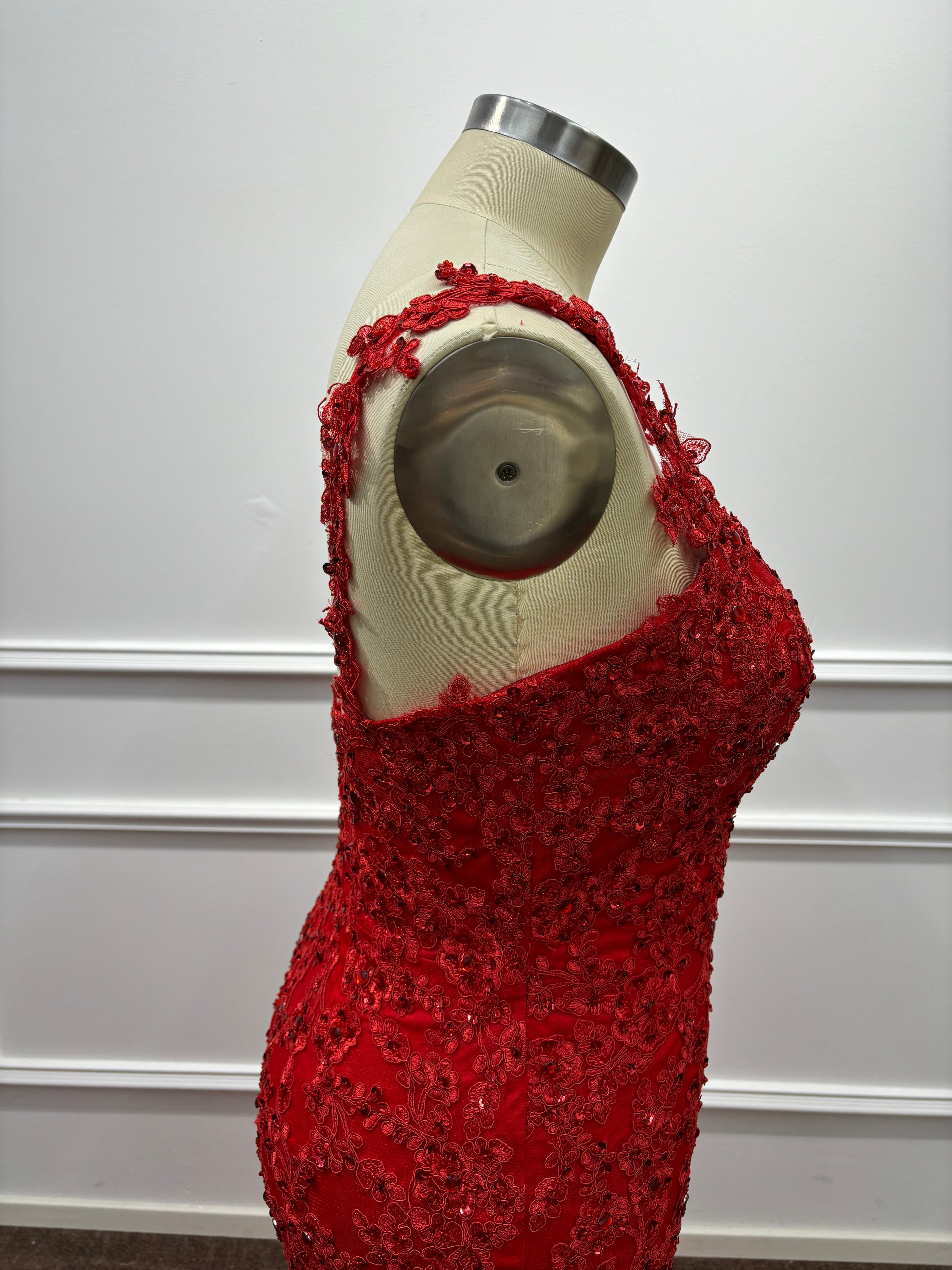 27DRESS Chic Red Deep V-neck Mermaid Evening Dresses with Lace Applique