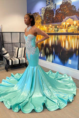 Chic Sleeveless Mermaid Jade Long Prom Dress Beaded With Appliques