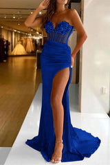 Chic Strapless Sweetheart Sleeveless Pleated Mermaid Split Prom With Sequins