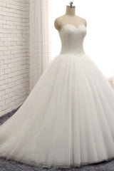 Chic Sweetheart Pearls White Wedding Dresses A-line Tulle Ruffles Bridal Gowns Online-27dress
