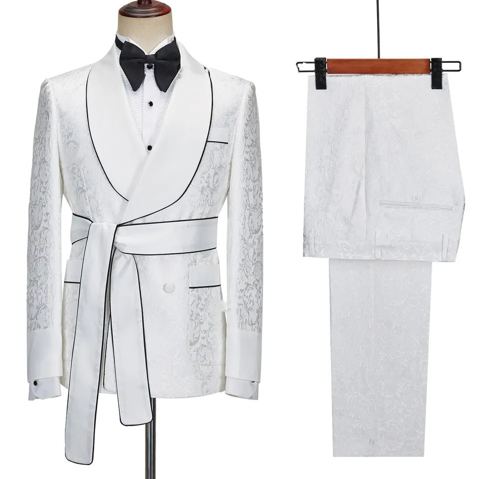Classic Shawl Lapel Double Breasted Jacquard White Wedding Suits