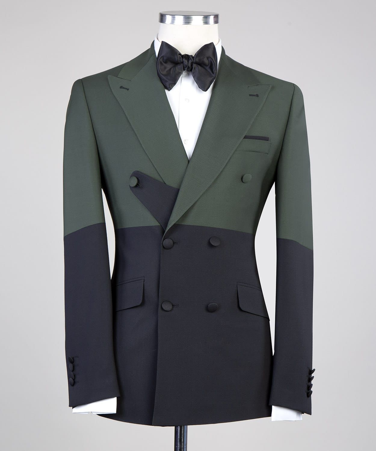 Dark Green and Black Double Breasted Close Fitting Men Suits