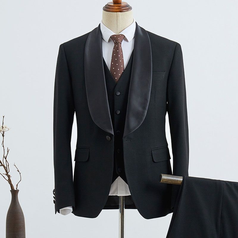 Elegant 3 Pieces Slim Fit Custom Wedding Suit For Grooms
