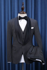 Elegant All Black 3 Pieces Bespoke Wedding Suit For Grooms