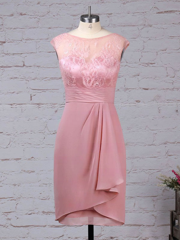 Elegant Lace Chiffon Scoop Neck Sheath/Column Knee-length Ruffles Mother of the Bride Dress