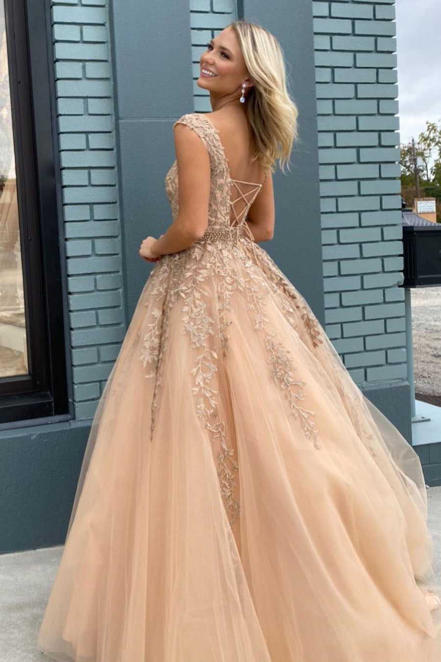 Elegant Long A-line Lace-up Back Formal Dress with Lace Appliques 27dress Elegant Long A-line Lace-up Back Formal Dress with Lace Appliques 27dress