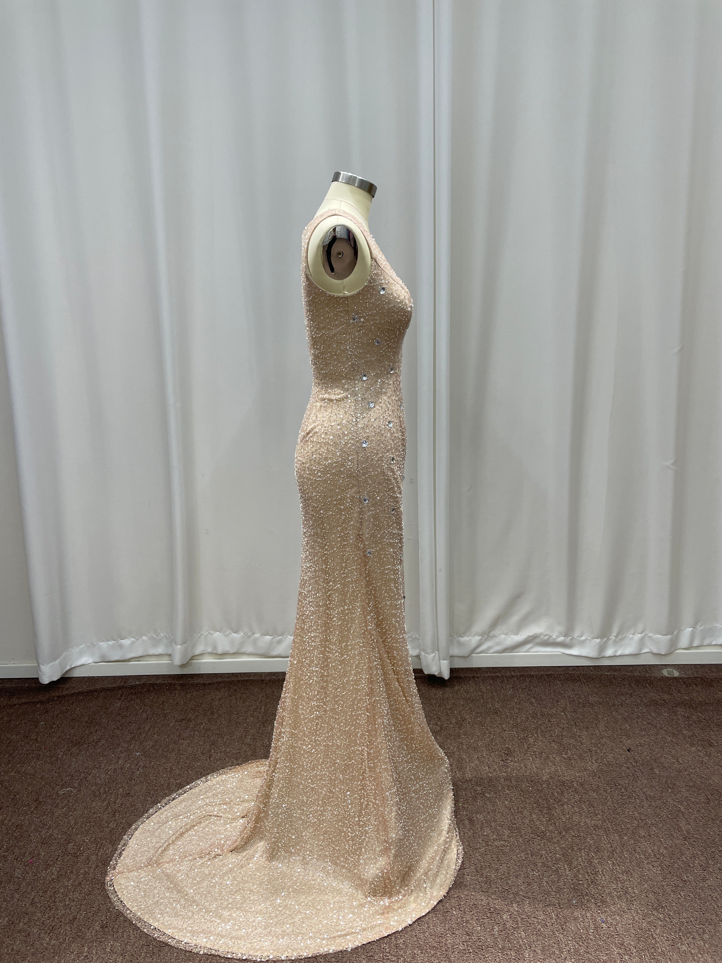 27DRESS Elegant Sleeveless Mermaid Evening Dresses with Rhinestones