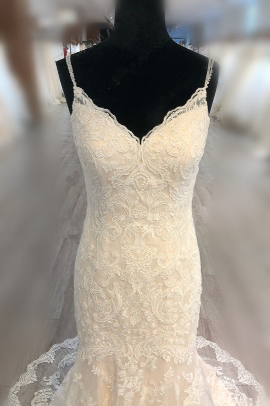 Elegant Spaghetti Straps Mermaid Wedding Dress Tulle Lace Appliques V-Neck Bridal Gowns Online-27dress