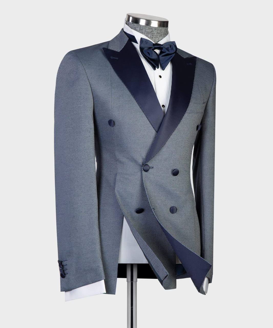 Fashion Grey Double Breasted Peaked Lapel Men Suits