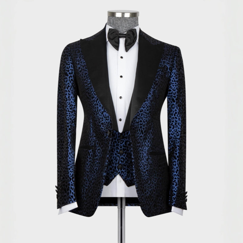 Fashion Jacquard Peaked Lapel Three Pieces Navy Blue Prom Suits
