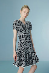 27Dress Fashion Short Sleeves V-neck A-line Dresses