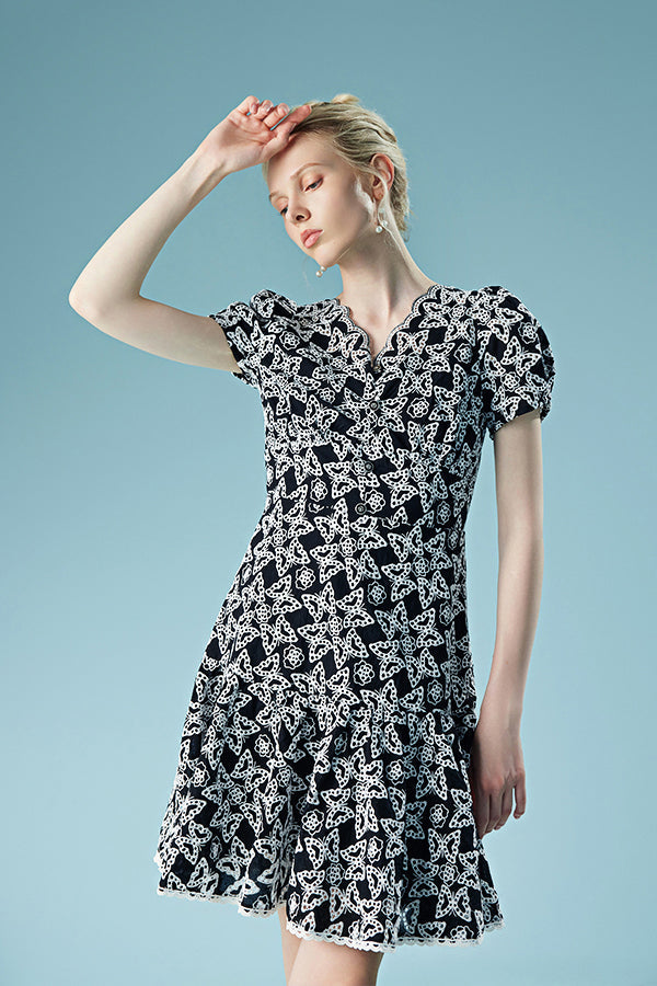 27Dress Fashion Short Sleeves V-neck A-line Dresses