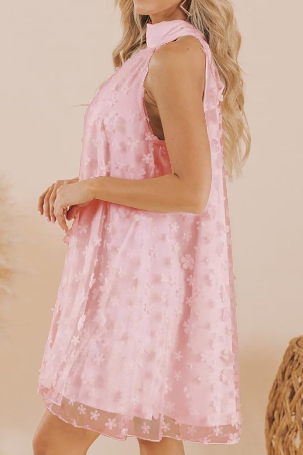 White Cute Sleeveless Halter A Line Mini Homecoming Dress