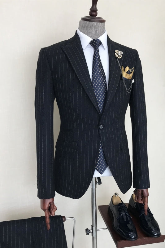 Formal Navy Blue Striped Peaked Lapel Men Suits For Wedding