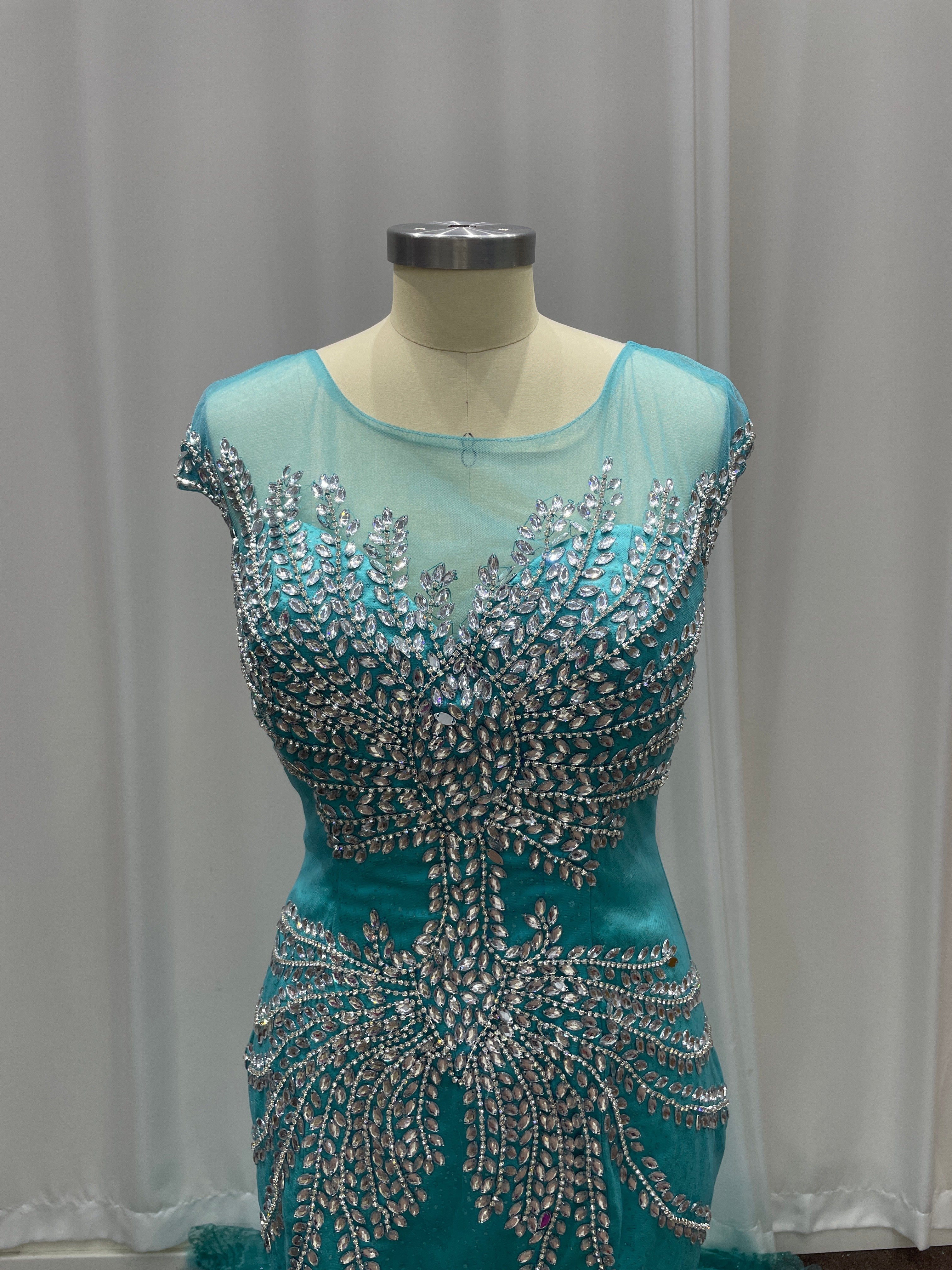 27DRESS Formal Off-the-Shoulder Mermaid Evening Dresses with Beading