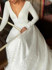 Glamorous Long Sleeve V-Neck Wedding Dress With Lace Appliques-27dress