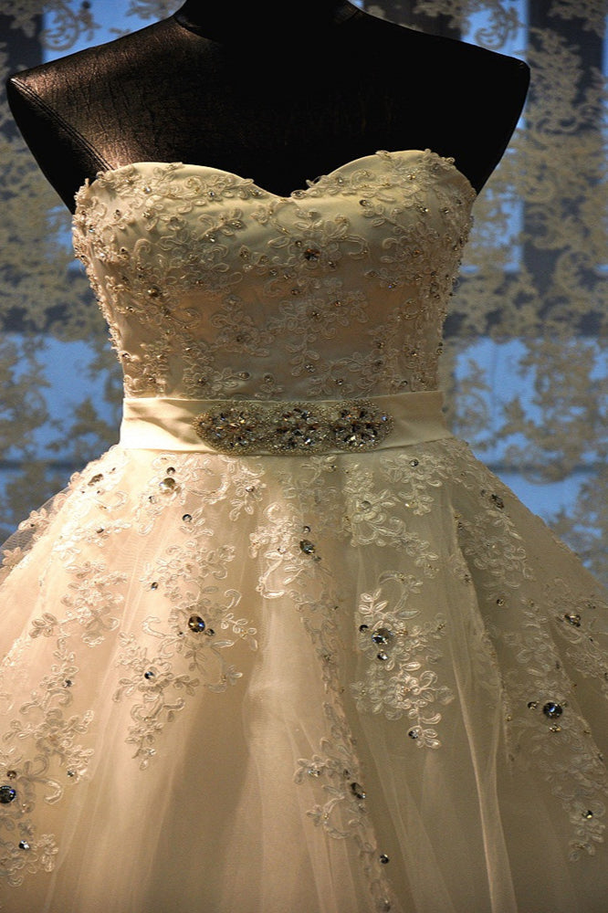 Glamorous Strapless Sleevelsss Tulle Wedding Dress Sweetheart Appliques Bridal Gowns with Rhinestones On Sale-27dress