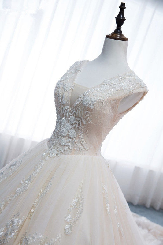 Glamorous Tulle Lace Appliques Wedding Dress V-Neck Pearls Sleeveless Bridal Gowns with Rhinestones On Sale-27dress
