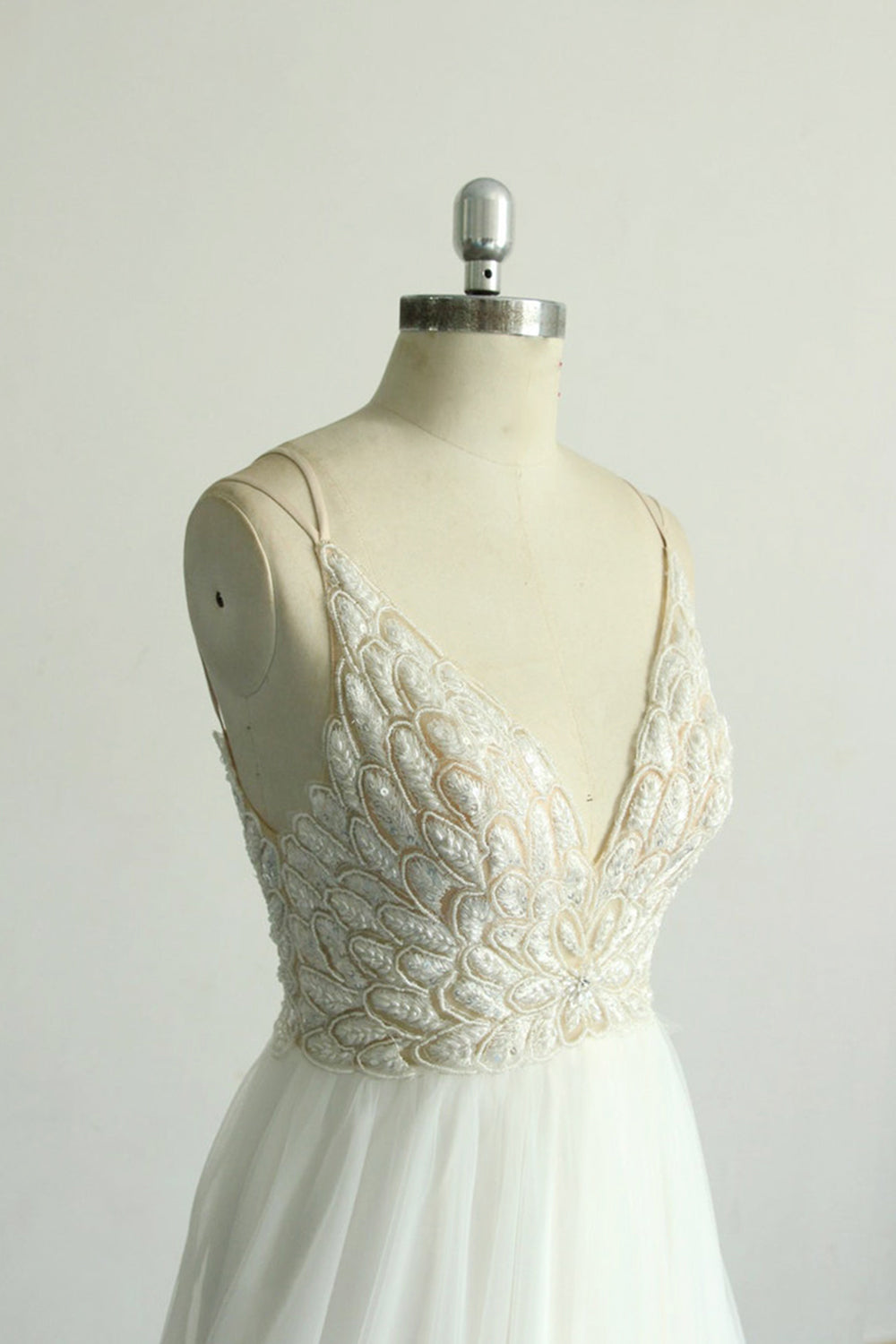 Gorgeous A-line White Lace Tulle Wedding Dress Sleeveless Appliques Bridal Gowns On Sale-27dress