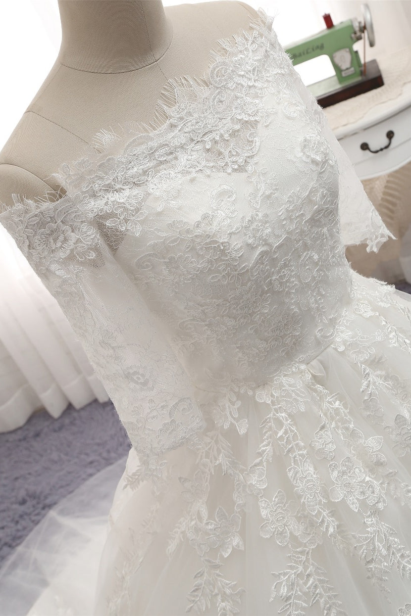 Gorgeous Bateau Halfsleeves White Wedding Dresses With Appliques A-line Tulle Ruffles Bridal Gowns Online-27dress